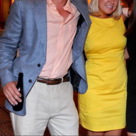 Stunning yellow Calvin Klein Dress - Picture 1 of 4